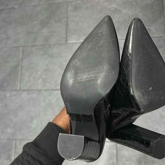 Boots 📍SOLD - Picture 2 of 3